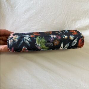 Lug | Daily Pill Case Small Magnetic Closure Floral | NWOT
